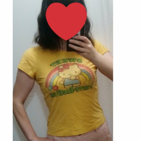 Distressed Hello Kitty t-shirt by Take Cover - Picture 4 of 4